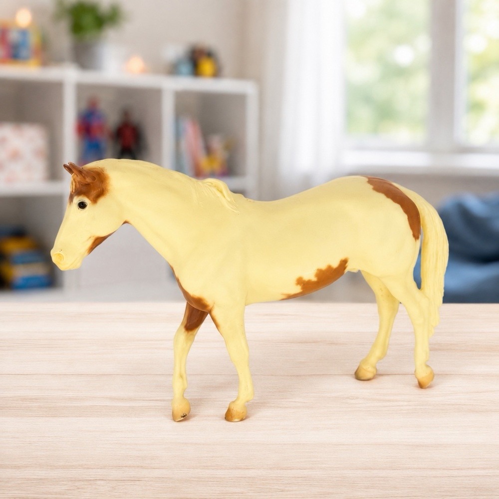 Vintage Breyer San Domingo Pinto Horse #67 Model 1978-1987 Classic 11" Figure